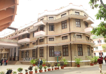 Mount Carmel College